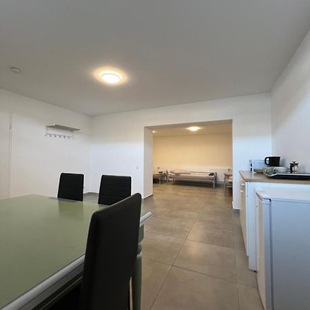 Mieterlux Frankfurt Heusenstamm Hotell Exteriör bild