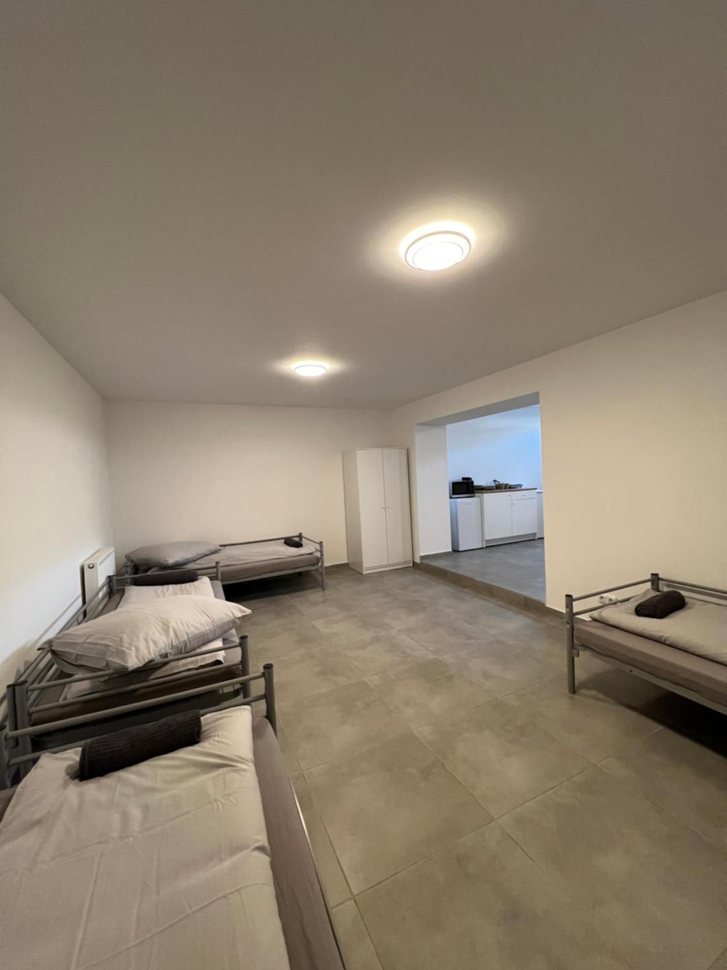 Mieterlux Frankfurt Heusenstamm Hotell Exteriör bild