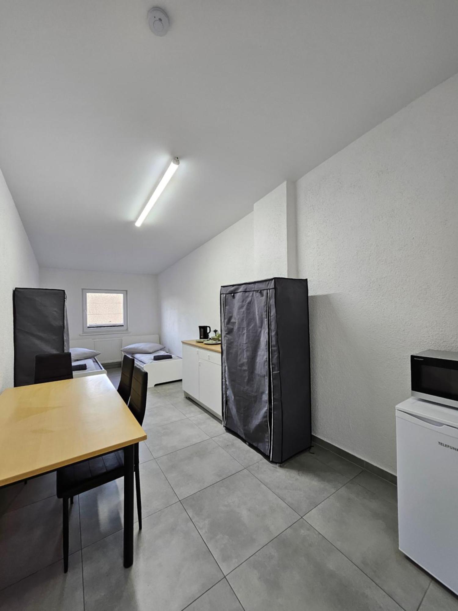 Mieterlux Frankfurt Heusenstamm Hotell Rum bild